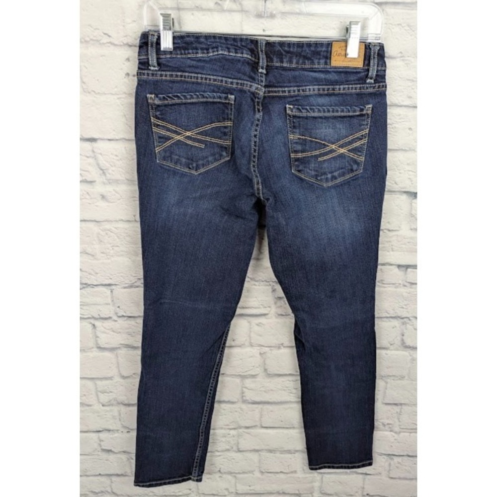 Aeropostale Bayla Curvy Juniors Skinny Jeans Stretch Dark Wash Size 7/8 Short - Picture 2 of 3